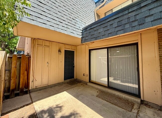 7995 E Mississippi Ave