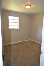 201-203-203 Maple Grove Way in Columbia, MO - Foto de edificio - Building Photo