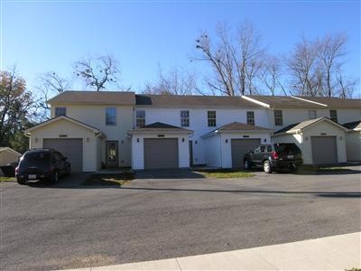 110 Herndon St in Berea, KY - Building Photo