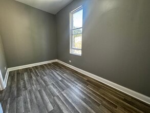 5224 S Paulina St, Unit 2 in Chicago, IL - Building Photo - Building Photo
