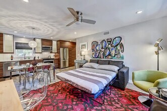 510 Queens Rd in Charlotte, NC - Foto de edificio - Building Photo