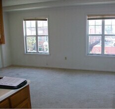 2002 Greene St in Columbia, SC - Building Photo - Building Photo