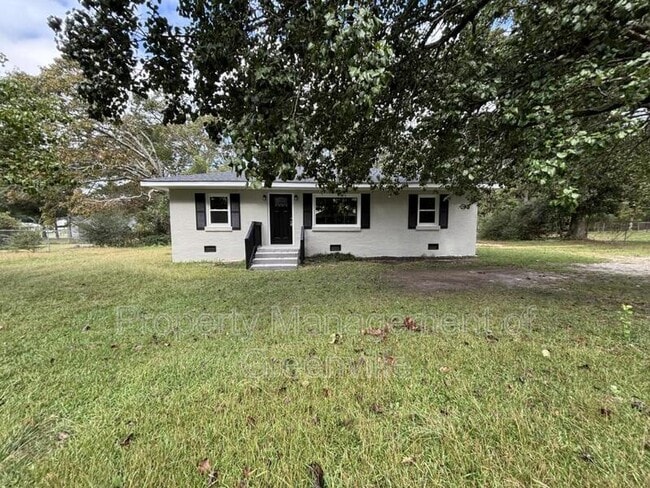 property at 621 Hayes Rd