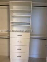 16385 Biscayne Blvd, Unit 504 in Sunny Isles Beach, FL - Building Photo - Building Photo