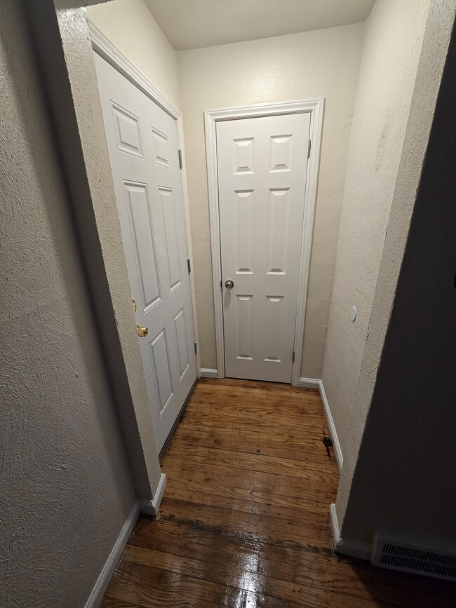 16522 Murray Hill St in Detroit, MI - Building Photo - Building Photo