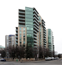 Eau Claire Lookout in Calgary, AB - Building Photo - Building Photo