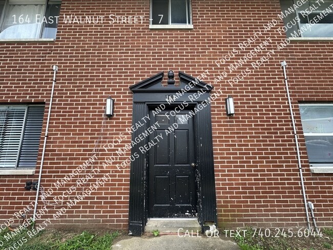 property at 164 E Walnut St