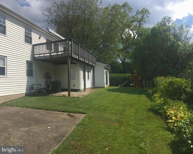 property at 6516 Cape Ct