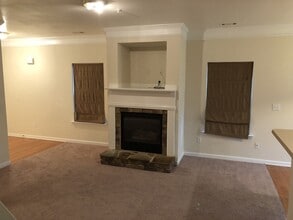 2204 Palomino Ln in Conyers, GA - Building Photo - Building Photo