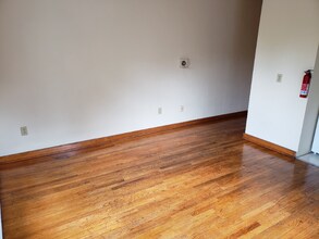 126 E Fairmount Ave, Unit #4 in State College, PA - Building Photo - Building Photo