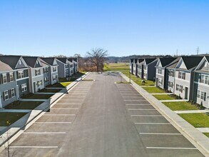 West Wind Townhomes in Stephens City, VA - Foto de edificio - Building Photo