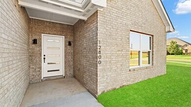 12800 NW 6th St in Yukon, OK - Building Photo - Building Photo