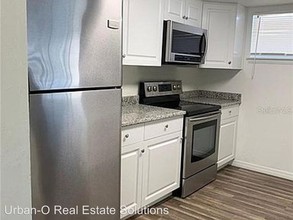 3983 Crayrich Cir-Unit -Unit C-4 in Orlando, FL - Building Photo - Building Photo