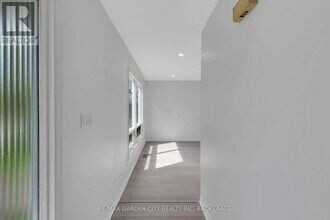 54 Bogart St in St Catharines, ON - Building Photo - Building Photo