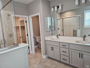 525 Aliki Dr in Vacaville, CA - Building Photo - Building Photo