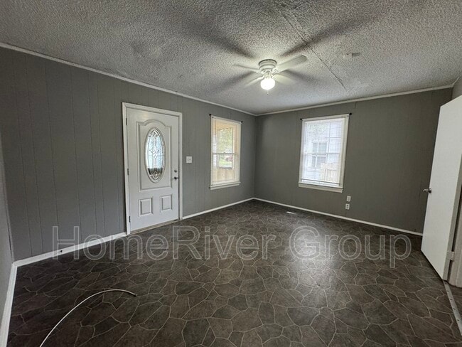 204 E 48th St in Jacksonville, FL - Foto de edificio - Building Photo