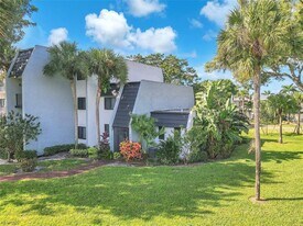 4292 Deste Ct in Greenacres, FL - Building Photo