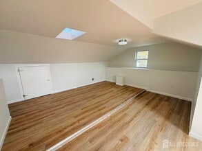 17 1/2 Thomas St in South River, NJ - Building Photo - Building Photo