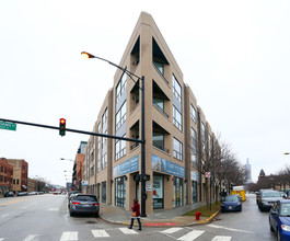 OA Lux in Chicago, IL - Building Photo - Building Photo