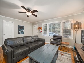 910 S Ott Rd in Columbia, SC - Building Photo - Building Photo