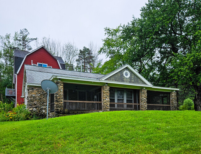 2003 NY Highway 2 in Petersburgh, NY - Building Photo - Building Photo