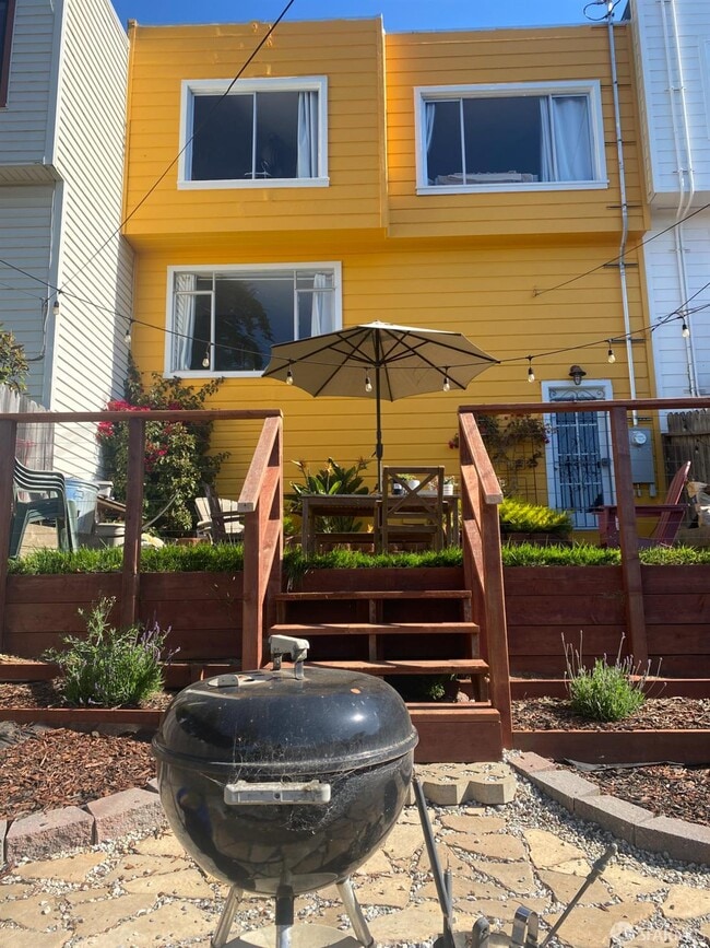 487 Los Palmos Dr in San Francisco, CA - Building Photo - Building Photo