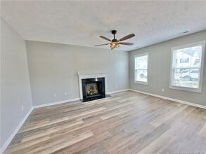 146 Edisto Ct in Raeford, NC - Building Photo - Building Photo