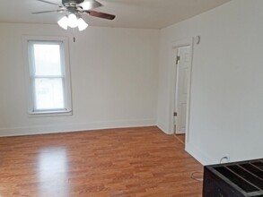 1102 Liberty St in La crosse, WI - Building Photo - Building Photo