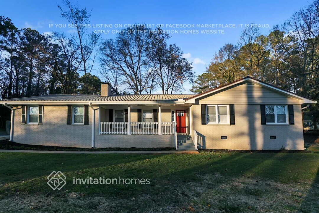 5 Fern Cir in Stockbridge, GA - Building Photo