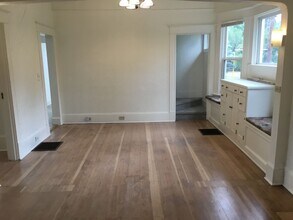 8530 N Smith St in Portland, OR - Building Photo - Building Photo