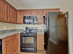 1103 Bolton Dr in Smyrna, TN - Building Photo - Building Photo