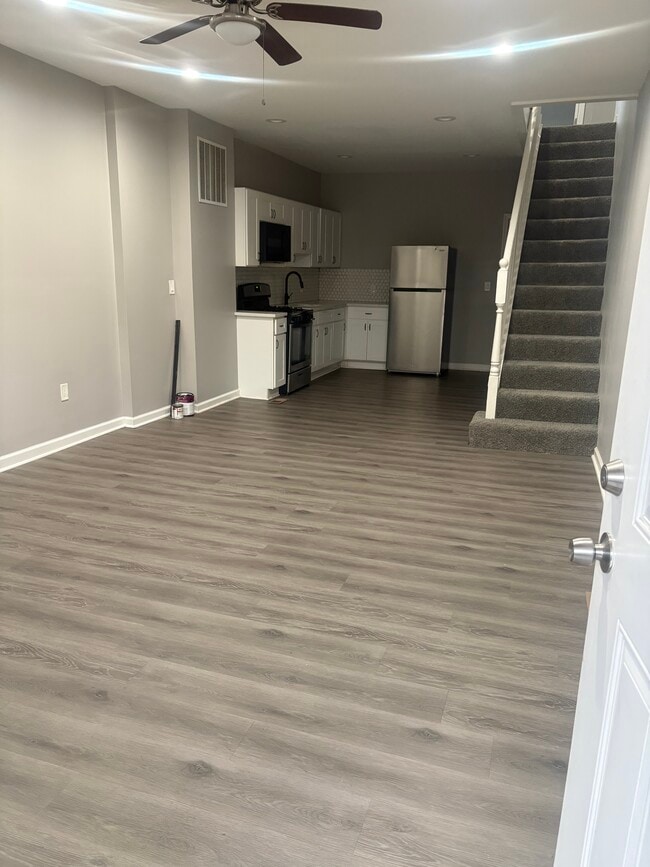 619 E 29th St in Baltimore, MD - Foto de edificio - Building Photo