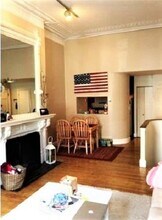 275 Beacon St in Boston, MA - Foto de edificio - Building Photo