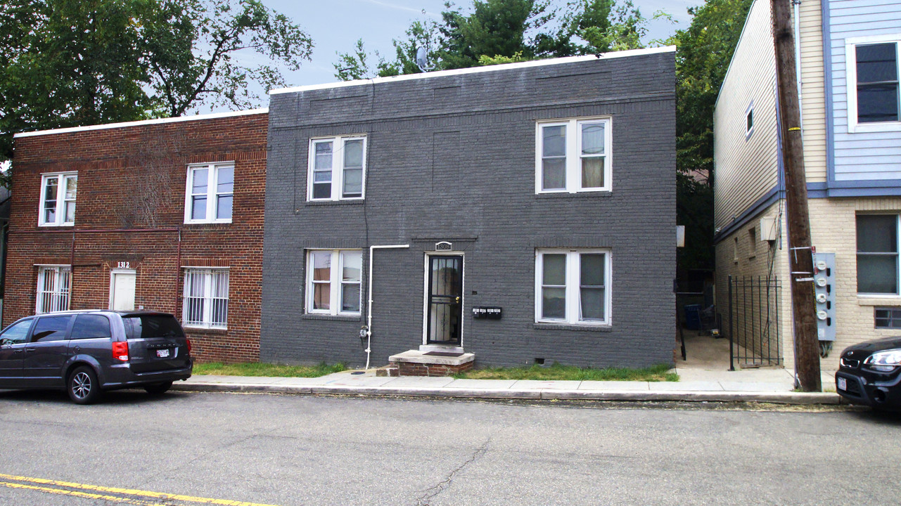 1308 Gallaudet St in Washington, DC - Building Photo