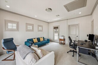 1419 Oakdale St in Houston, TX - Foto de edificio - Building Photo