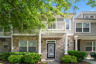 2373 Bigwood Trail in Atlanta, GA - Building Photo