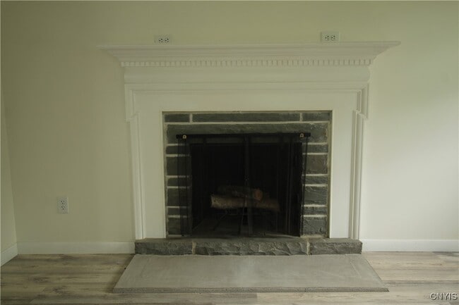 301 Thompson Blvd in Watertown, NY - Building Photo - Building Photo