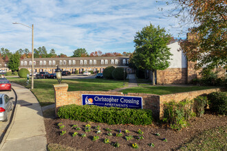 Christopher Crossing in Newport News, VA - Building Photo - Building Photo