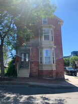 164 Pearl St, Unit 164 Pearl, A in Portland, ME - Building Photo