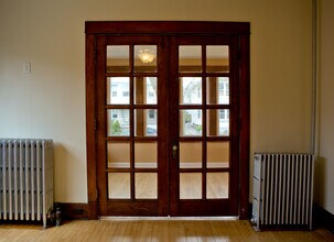 225 Buell St, Unit 1 in Madison, WI - Foto de edificio - Building Photo