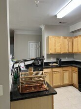 1530 Spring Gate Dr. in McLean, VA - Foto de edificio - Building Photo