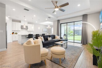 3801 SW 3rd St in Cape Coral, FL - Building Photo - Building Photo