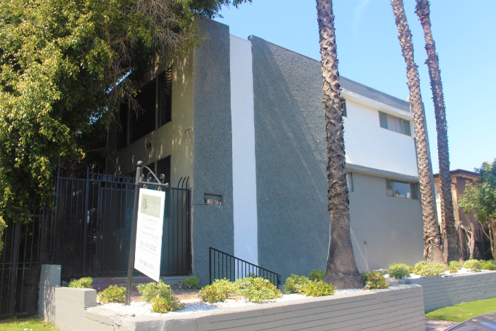 3915 Stevely Ave in Los Angeles, CA - Building Photo