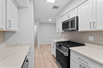 13 Silverwood Cir in Annapolis, MD - Building Photo - Building Photo