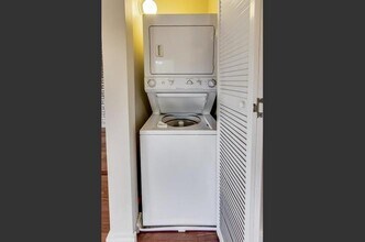 1257 W Roscoe St in Chicago, IL - Building Photo - Building Photo