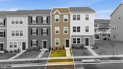 336 Mineral Springs Rd in Ranson, WV - Foto de edificio - Building Photo