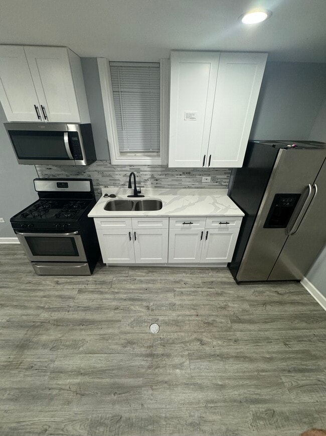 4330 W Lexington St, Unit First level
