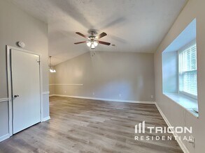 4073 Red Laurel Way SW in Snellville, GA - Building Photo - Building Photo