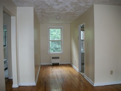 180 Prospect Street in East Orange, NJ - Foto de edificio - Interior Photo