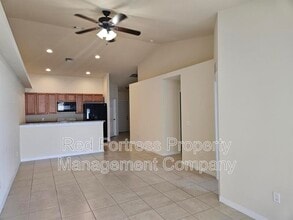 542 SE 6th Pl in Cape Coral, FL - Building Photo - Building Photo